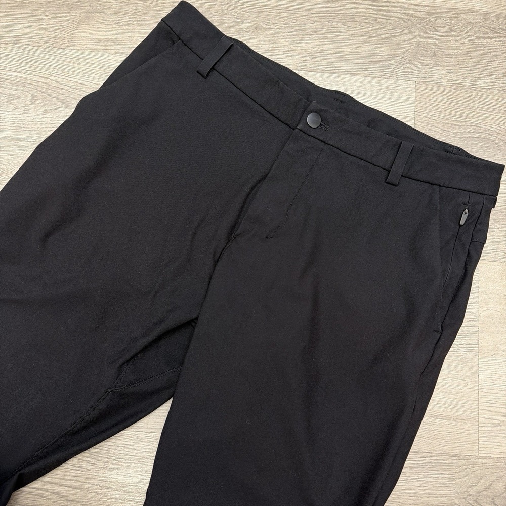 Lululemon Commission Pants Mens 32x30 Black Stretch 5-Pocket Chino LM5710S